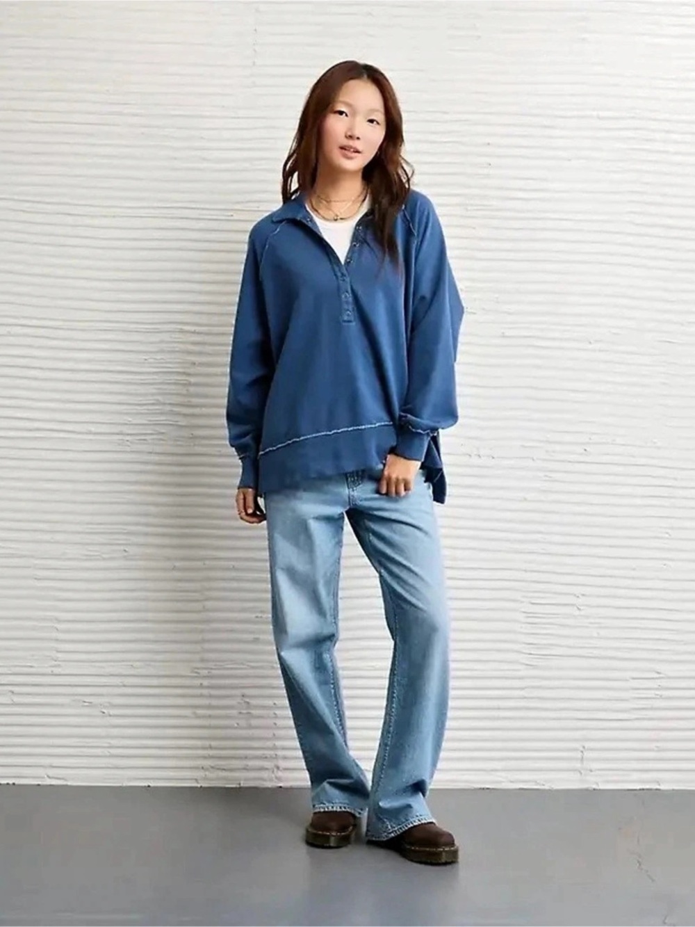 AE Big Hug Henley Sweatshirt
